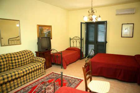 B&B Villa El Tango Villa San Giovanni Ruang foto